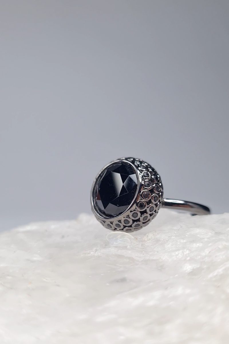 Noir Crown Ring - Image 2