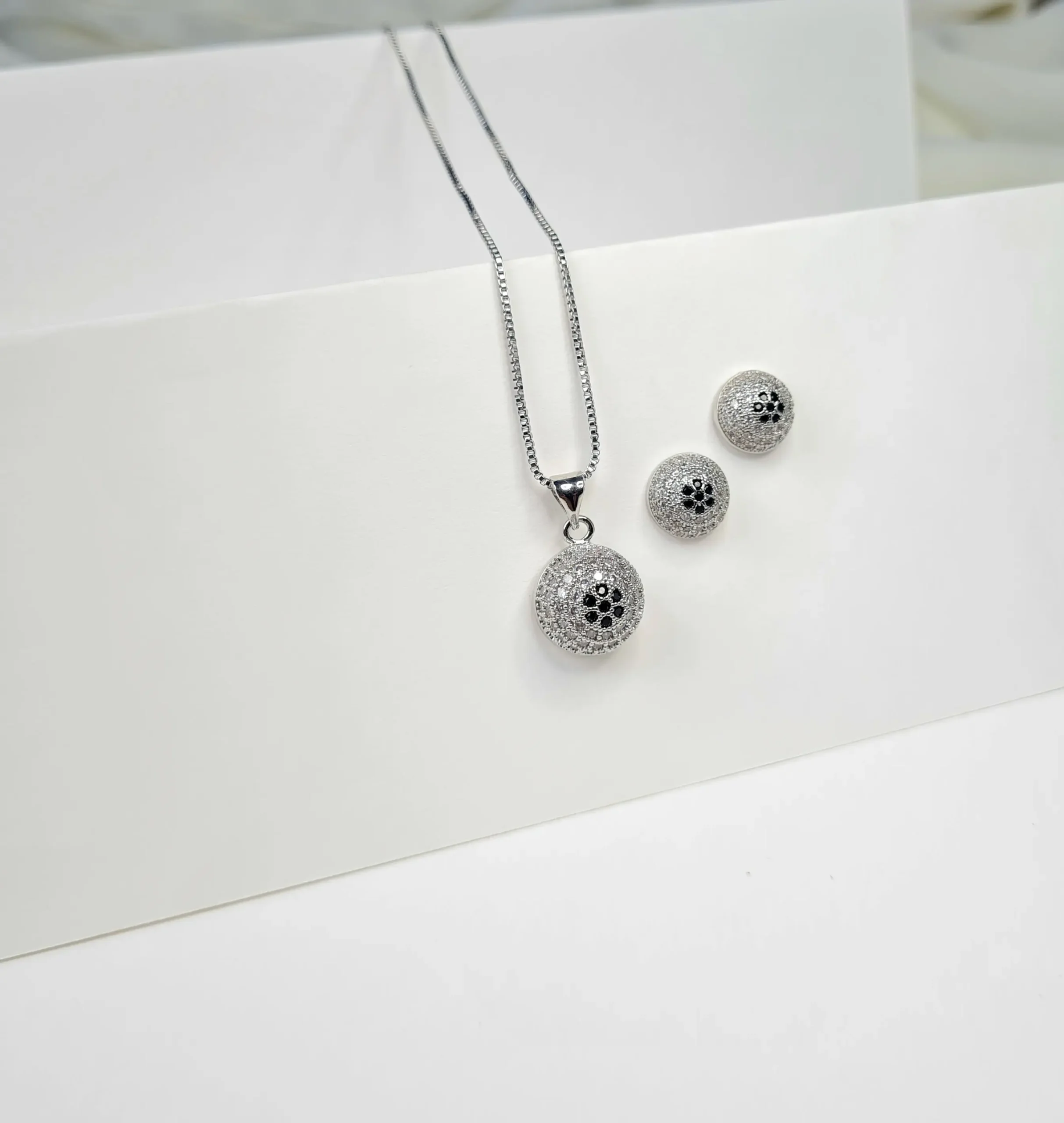 Silver Dome - Image 2